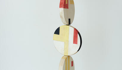 Sandu Darie Título: From Estructura Transformable Series Técnica: Painted Wood Año: c 1950 Dimensiones: 57.5 x 15.9 x 15.9 cm